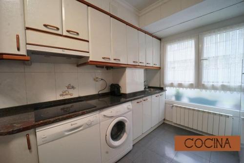  3 bedrooms appartement with wifi at Errenteria in Rentería