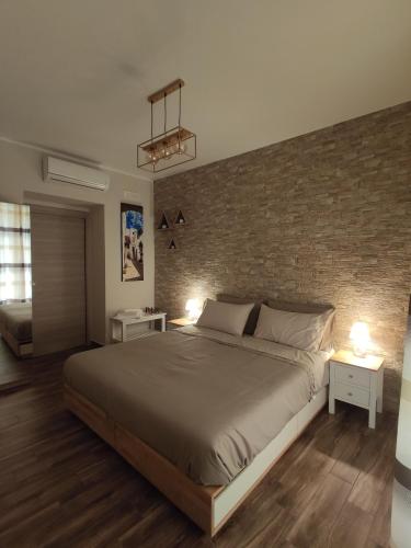 Tizzy Apartment & Rooms - Accommodation - Bari