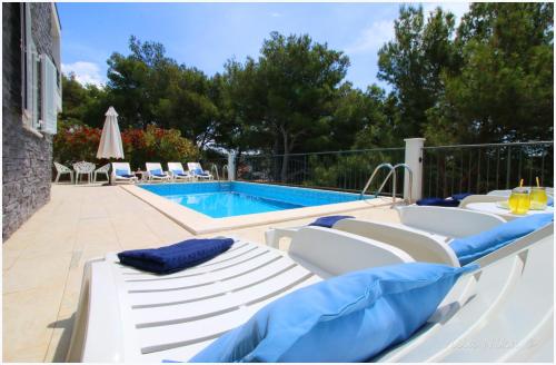 Apartments Nika - image 12