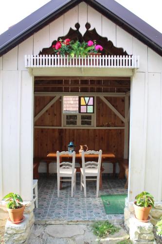 設施, Sleeping in Village in 多布爾娜