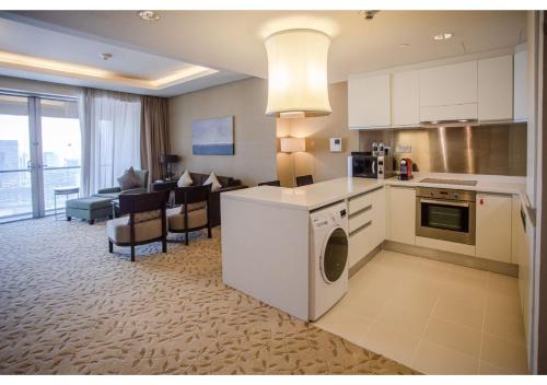 Dubai Mall Residences -Luxury 1 bedroom, Dubai (photo 8)