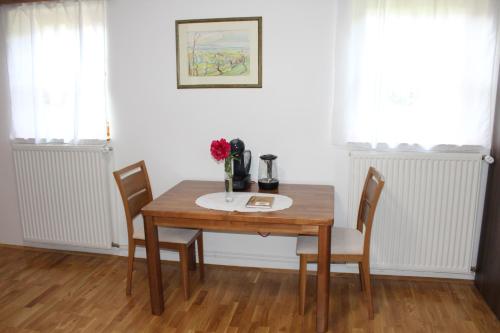 設施, Sleeping in Village in 多布爾娜