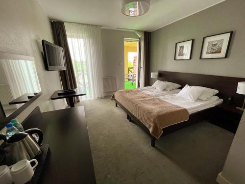 2 twin beds