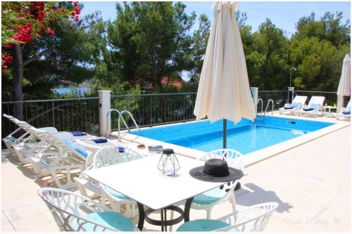 Apartments Nika - image 6
