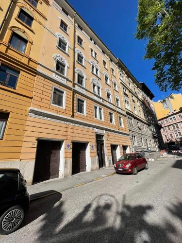  [LUXURY STAZIONE CENTRALE] ELEGANTE LOFT in Triest