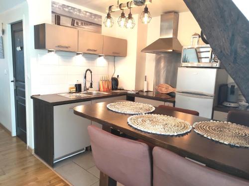 Appartement Saint Malo vue sur mer, parking vélo privé , Ferry, plage et commerces à 50 m 3