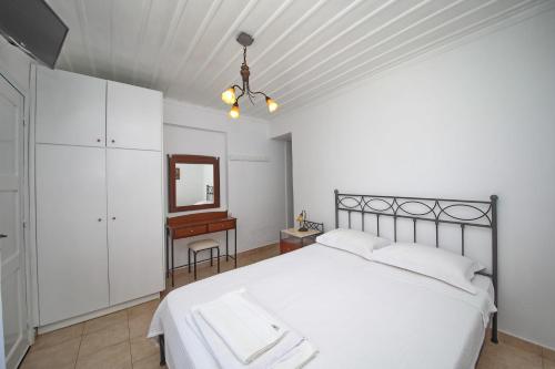 The Akri House Agnondas in Panormos Skopelos