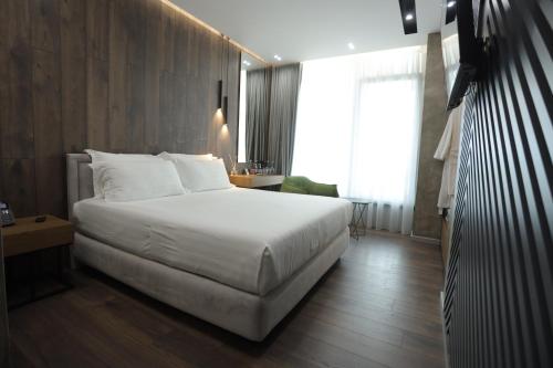 AP Hotel Boutique - image 5