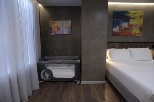 AP Hotel Boutique - image 7