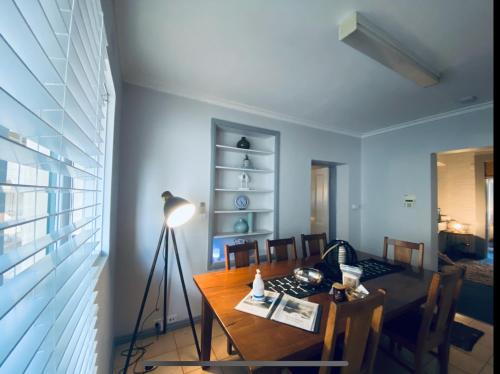 Treehouse Hideouts - Ground Level - Heygarth House Townhouse - Port of Echuca, Echuca (foto 9)