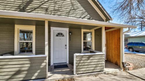 Létesítmények, A Home Base for your Journey in Knob Hill