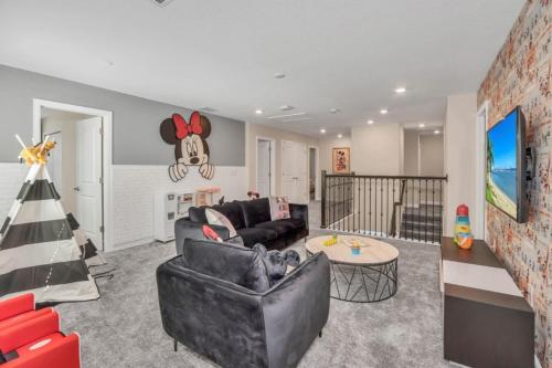 9 Bed Storey Lake Themed Game Room home - image 12