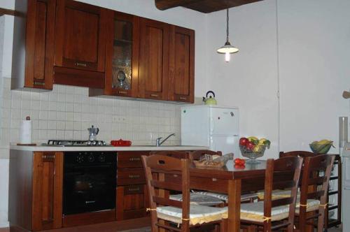 кухня, Casa Vacanze La Guardia in Торторелла
