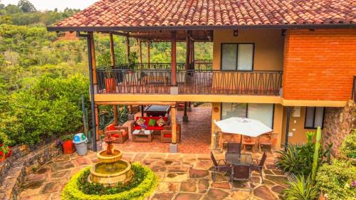 Hotel Casas de Campo El Ciruelo in 산 힐