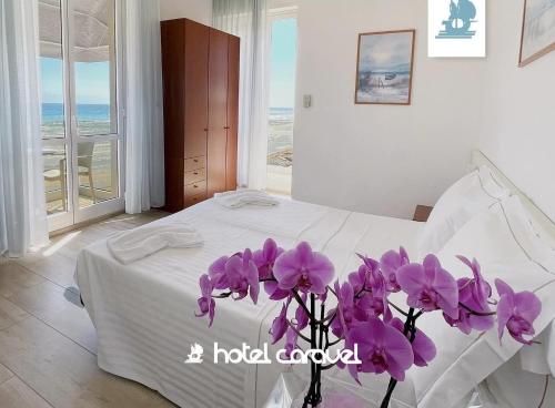 Double or Twin Room with Sea View