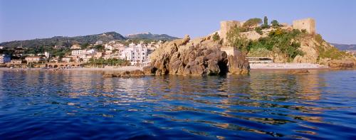 MUSEO ALBERGO Atelier sul mare
