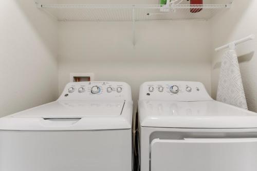 Storey Lake Resort 4 Bed 3 Bath townhouse - image 6