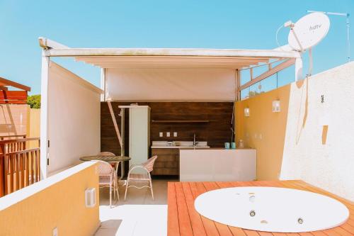 Qavi - Triplex com Jacuzzi no centro de Pipa #SolarAgua181