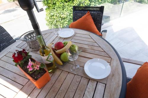 Kato Paphos 1BR near Paphos Harbour/Beach/Sea 3