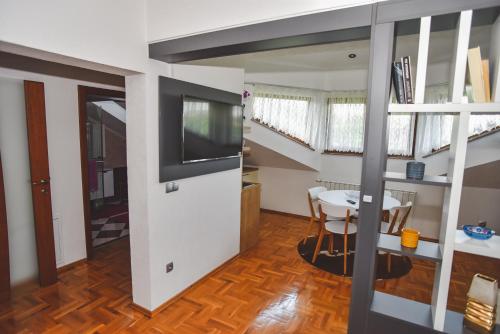 Three-Bedroom Apartment image 2
