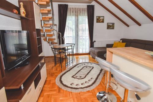 Three-Bedroom Apartment image 10
