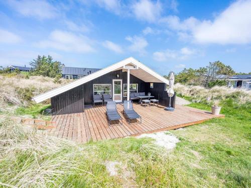  Holiday home Henne XIV, Unterkunft in Henne Strand