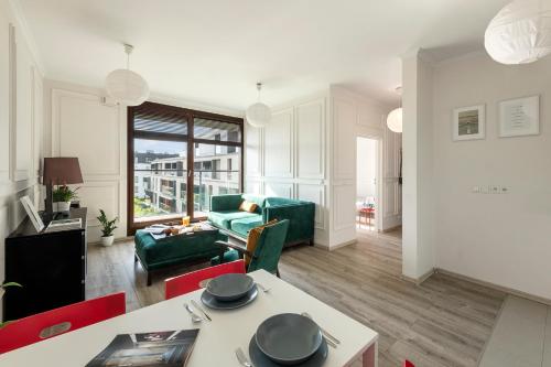 Waw - Apartamenty Wilanów II Sarmacka, Warsaw