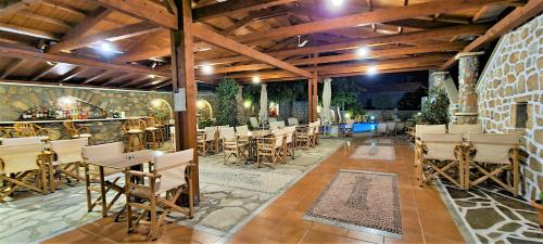 Vista exterior, Kastro Hotel in Spetses