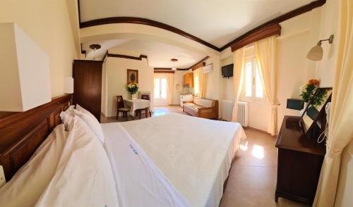 Kastro Hotel in Spetses