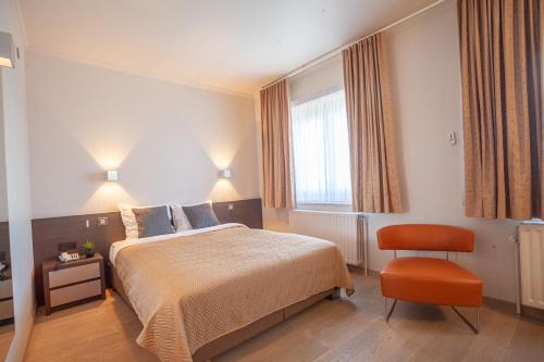 1 double bed