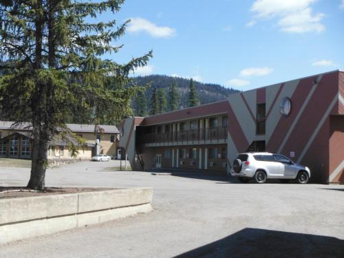 Accommodation in Peace River Regional District