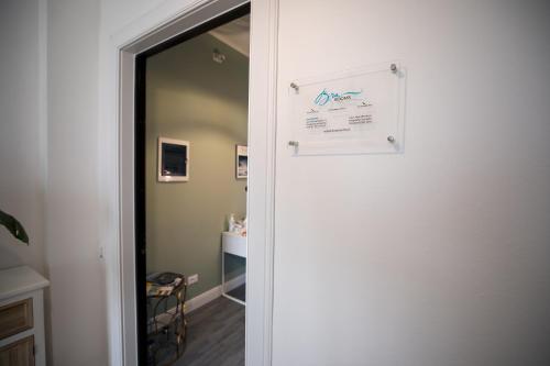 Bru Rooms Room Type - Deluxe Double Room