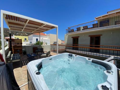 Andros 4 All Seasons Villas & Suites - Accommodation - Andros Chora