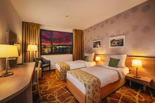 Iris Hotel Eden - image 12