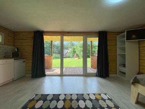 Holiday House Aveliya - image 4