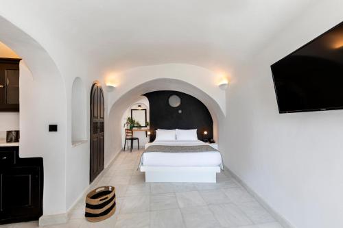 304299172 Pearl of Caldera Oia - Boutique Hotel by Pearl Hotel Collection