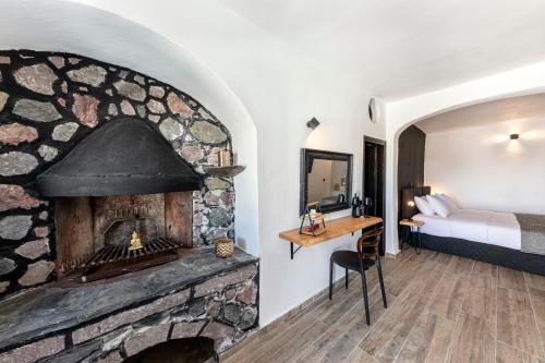 304300646 Pearl of Caldera Oia - Boutique Hotel by Pearl Hotel Collection