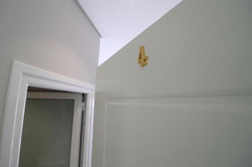 Deluxe Double Room with Balcony image 10