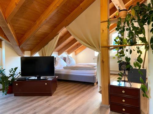 Kuschelige Ferienwohnung mit Balkon & Free Wifi 3.3km von Stadtallmey entfernt