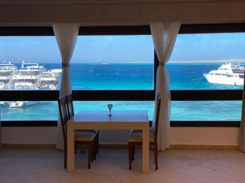 Alia Beach Residence in Hurghada Waterfront