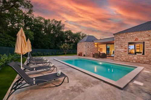 Létesítmények, Doris in Umag with 4 bedrooms and 2 bathrooms in Krizine