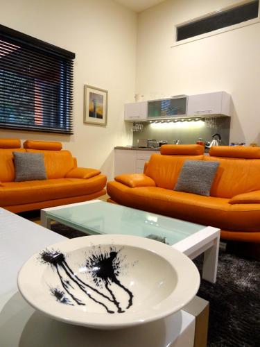 Bar/lounge, The Gallery Accommodation McCrae near Chez Lulu