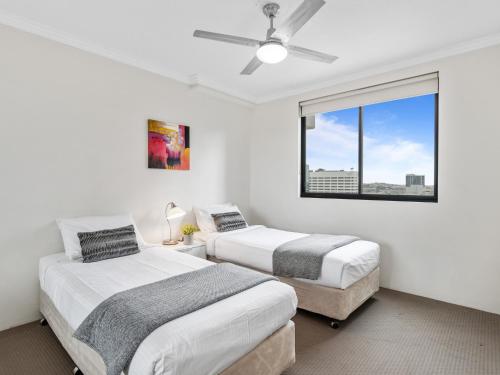 Two-Bedroom Apartment with Two Bathrooms image 7