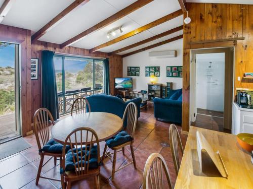 34 Riverview Drive in Carrickalinga