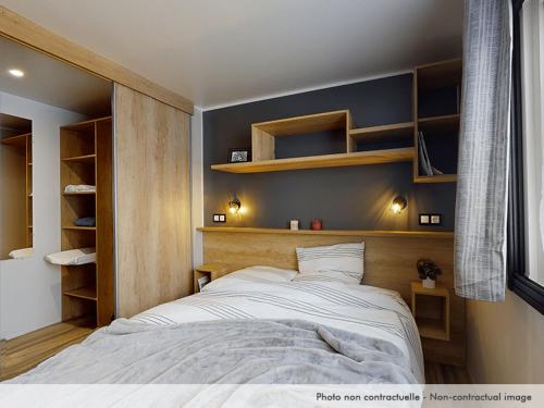 Three-Bedroom Mobile Home 8 people 