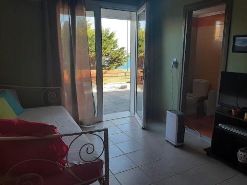 Petani Beachside Accommodation 5