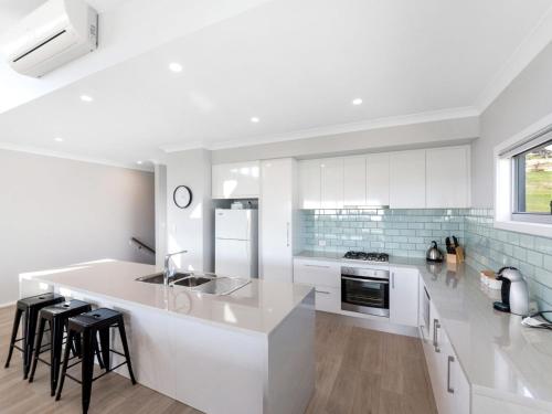 50 Turnberry Drive in Carrickalinga