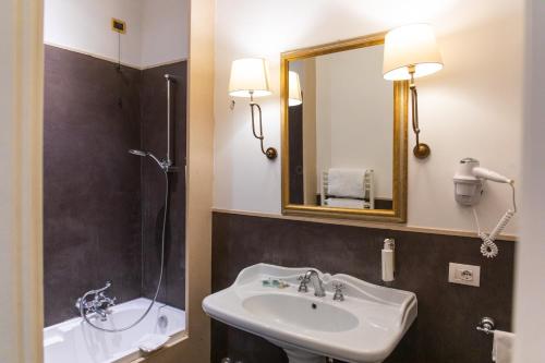 Hotel Clitunno - main image