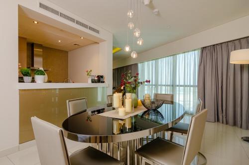Royal Club By RVHR Paramount Tower B Business Bay - image 10