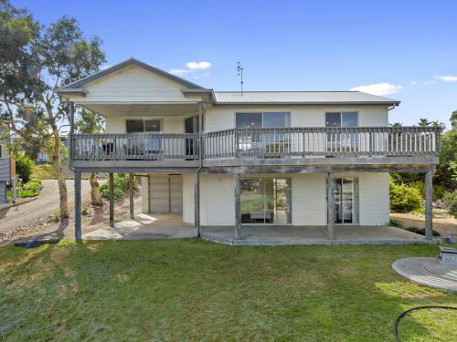 Carried Away 9 Dorset Court in Carrickalinga